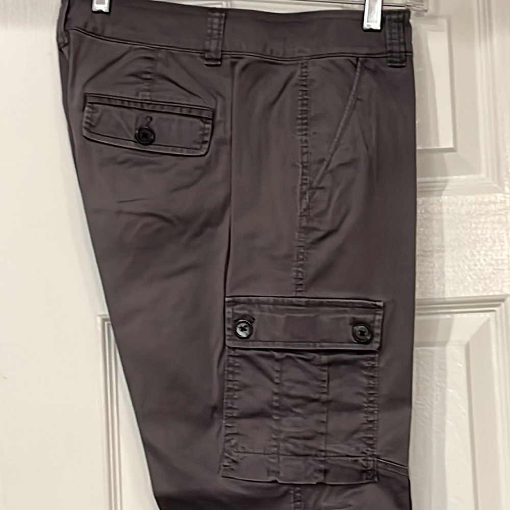 Ann Taylor Gray Cargo Pants. So soft and cute. Size 4